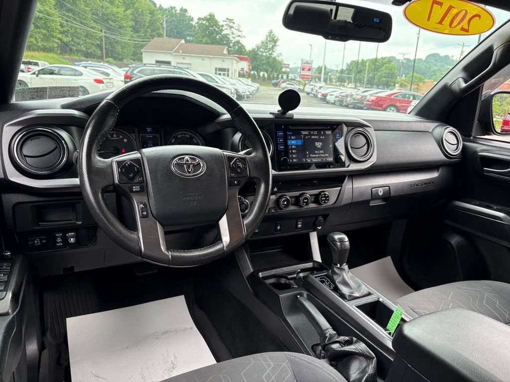 Used 2017 Toyota Tacoma TRD Off-Road w/ Tow Package (A/T) AWD/4WD image 11