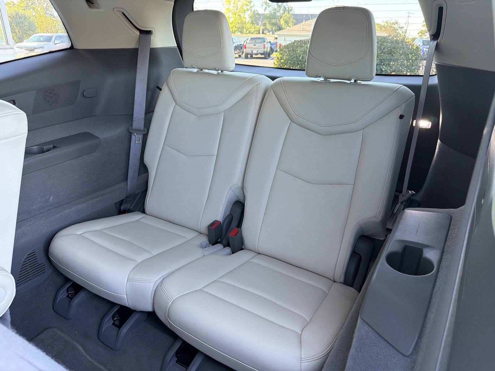 Used 2020 Cadillac XT6 Premium Luxury FWD image 46