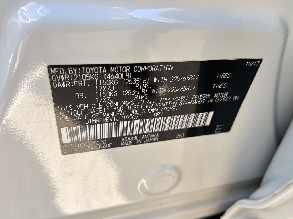 Used 2018 Toyota RAV4 XLE AWD/4WD image 28