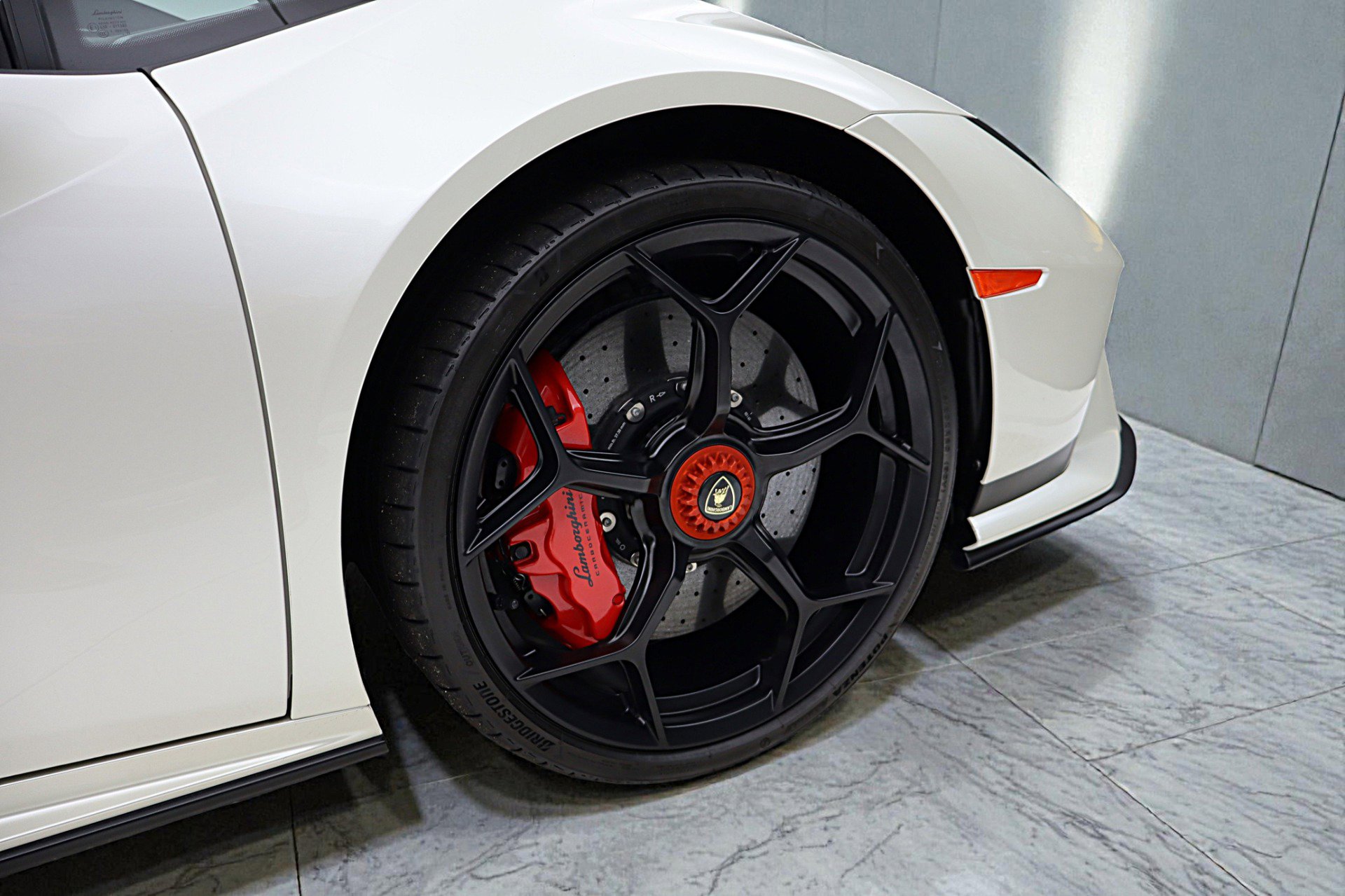 Used 2023 Lamborghini Huracan Tecnica image 21