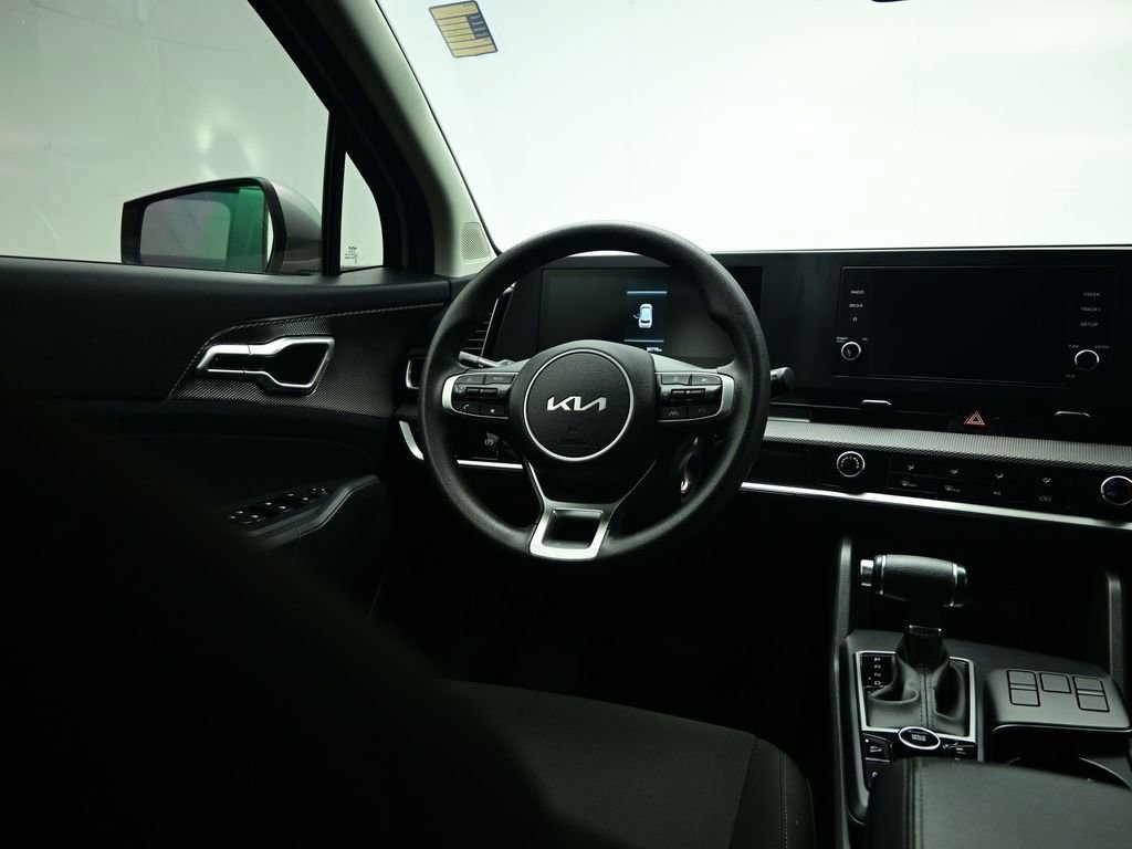 Certified 2024 Kia Sportage LX image 39
