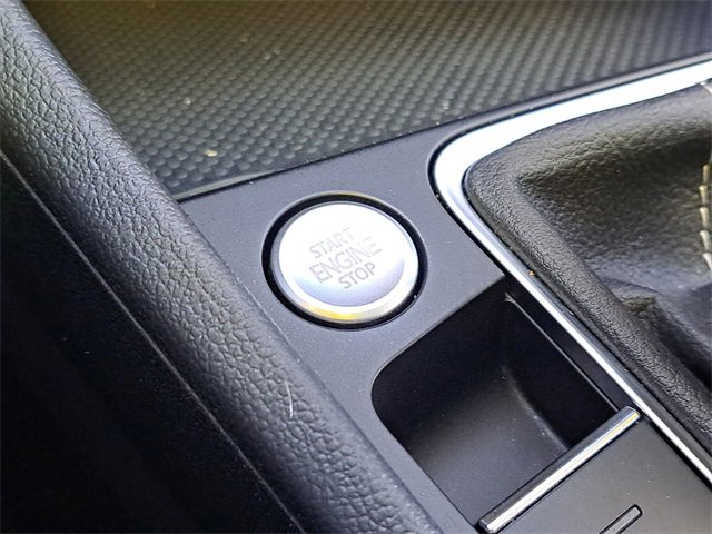 Used 2024 Volkswagen Jetta SE image 17