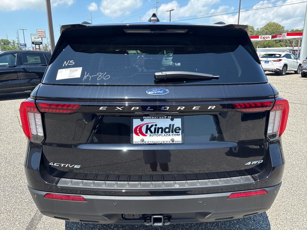 New 2026 Ford Explorer Active AWD/4WD image 26
