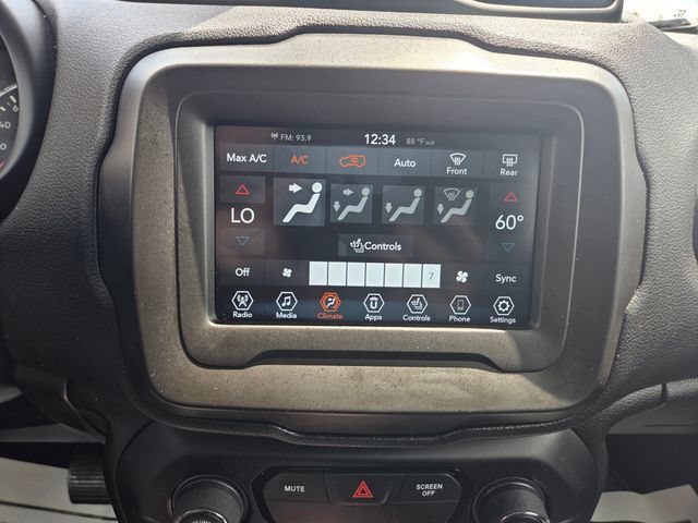 Used 2020 Jeep Renegade Trailhawk w/ Cold Weather Group AWD/4WD image 27