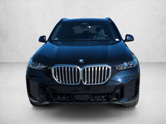 Certified 2026 BMW X5 xDrive40i w/ M Sport Package AWD/4WD image 2