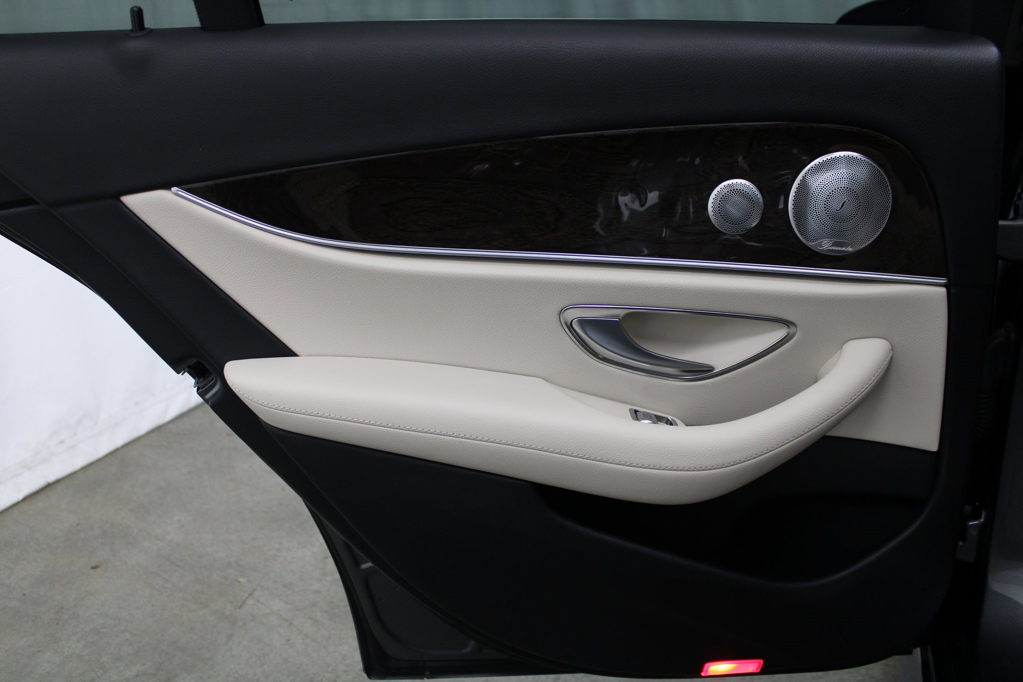 Used 2019 Mercedes-Benz E 450 4MATIC Sedan w/ Premium Package image 14