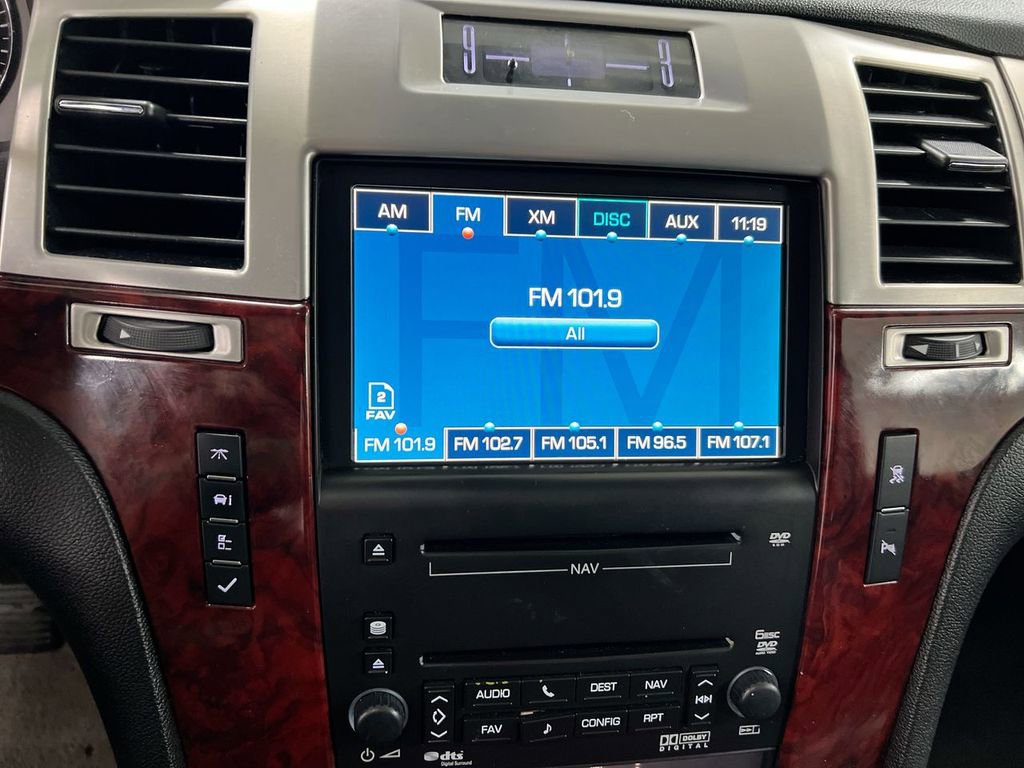Used 2007 Cadillac Escalade AWD w/ Information Package image 14