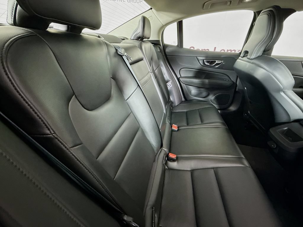 Used 2024 Volvo S60 B5 Core FWD image 26