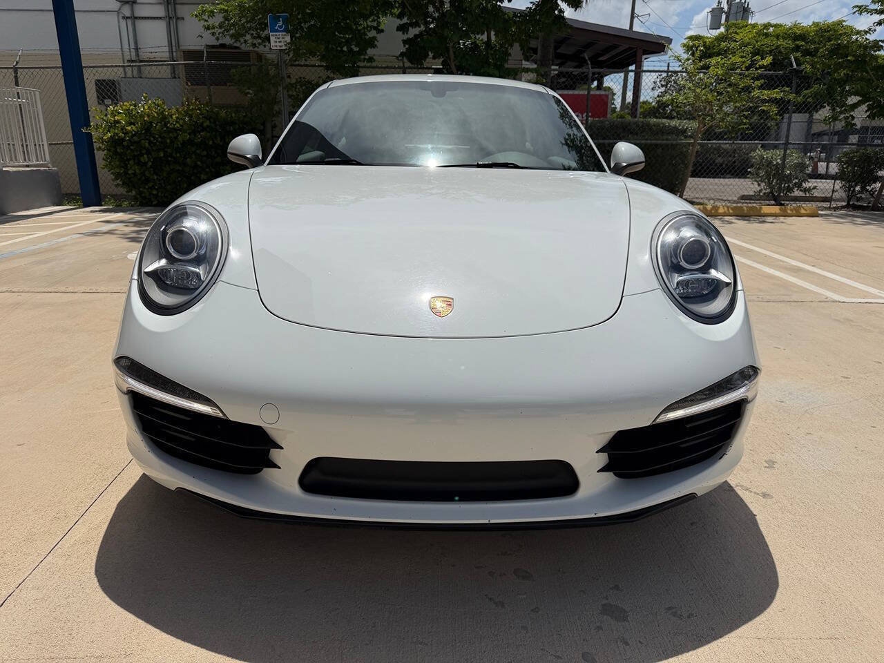 Used 2016 Porsche 911 Carrera image 3