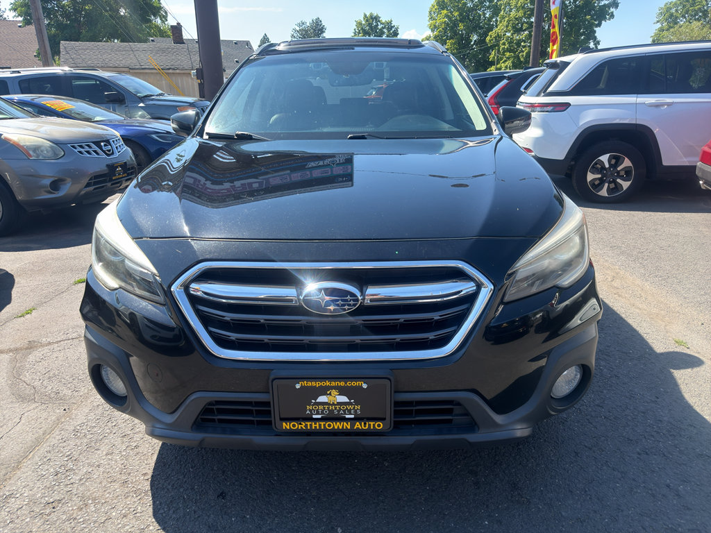 Used 2018 Subaru Outback 3.6R Touring AWD/4WD image 11