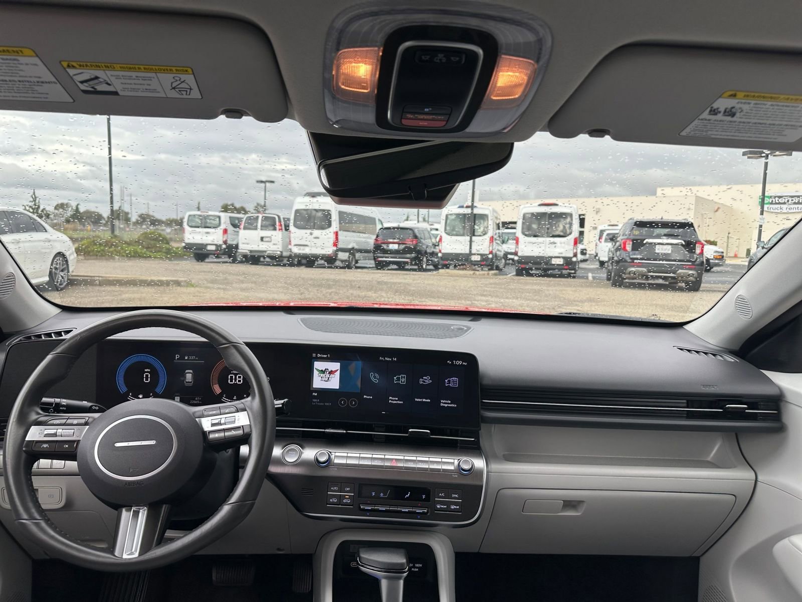 Used 2025 Hyundai Kona SEL image 33