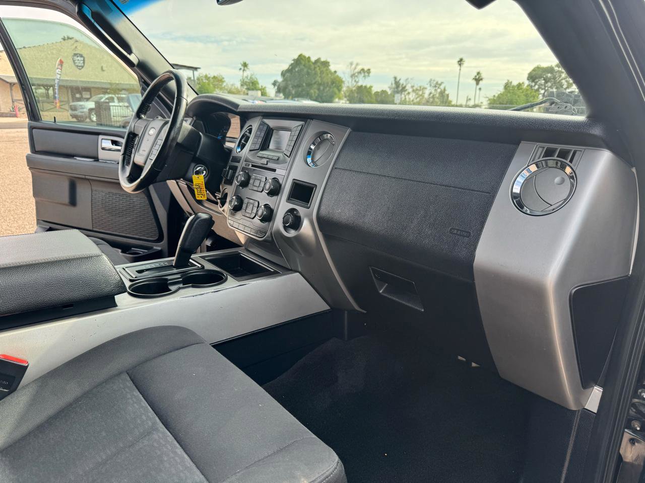 Used 2016 Ford Expedition EL XLT image 41