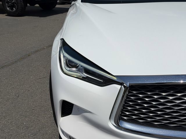 Used 2019 INFINITI QX50 Essential w/ Premium Heat Package AWD/4WD image 5