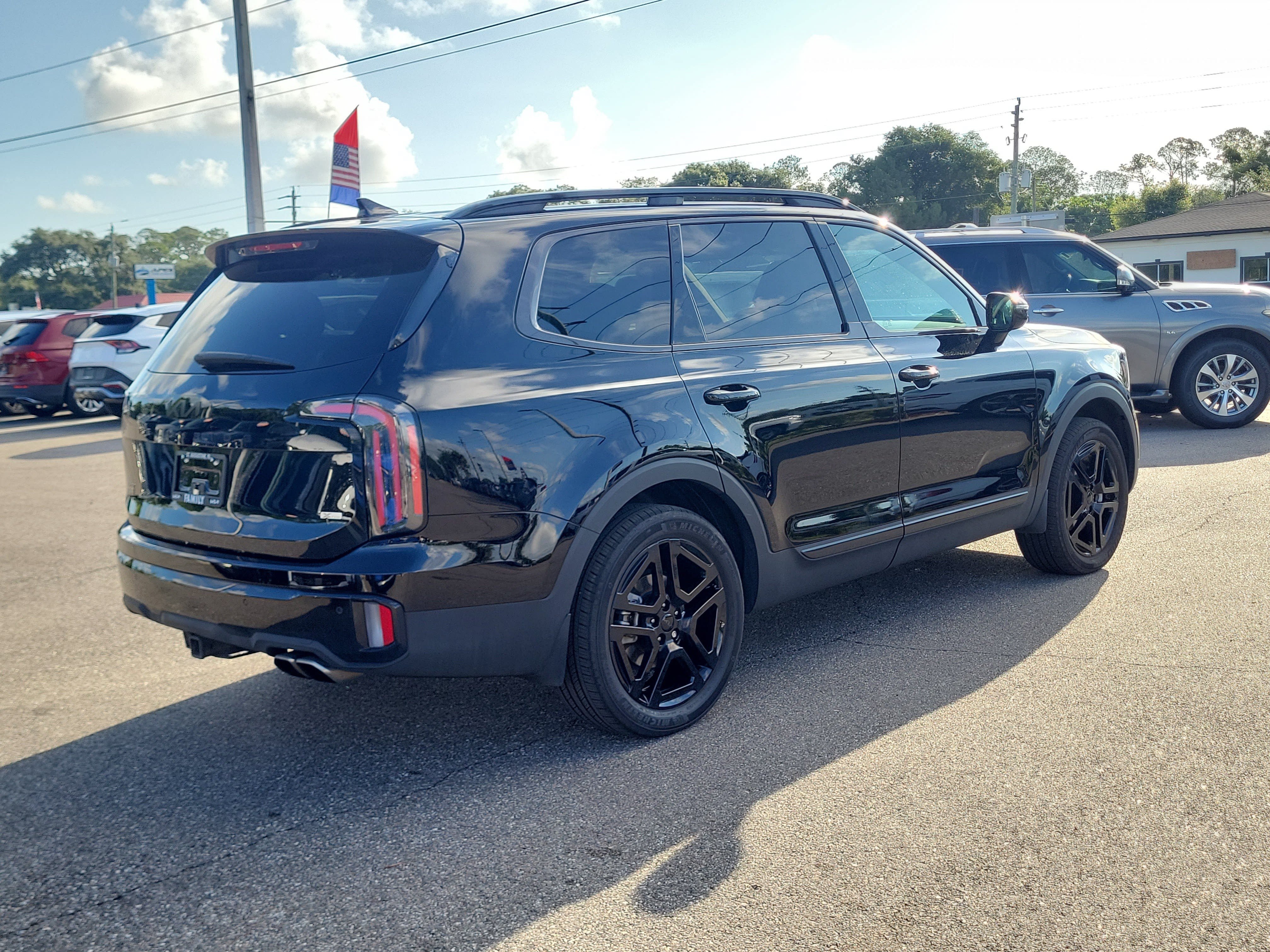 Certified 2025 Kia Telluride SX Prestige X-Line AWD/4WD image 6