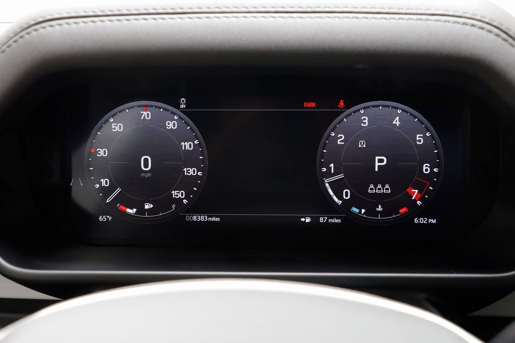 Used 2025 Land Rover Defender 110 S image 8