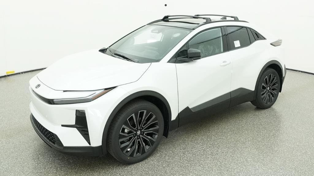 New 2026 Toyota C-HR AWD/4WD image 17