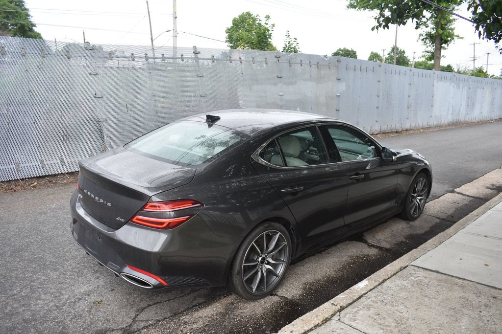 Used 2025 Genesis G70 2.5T AWD/4WD image 5