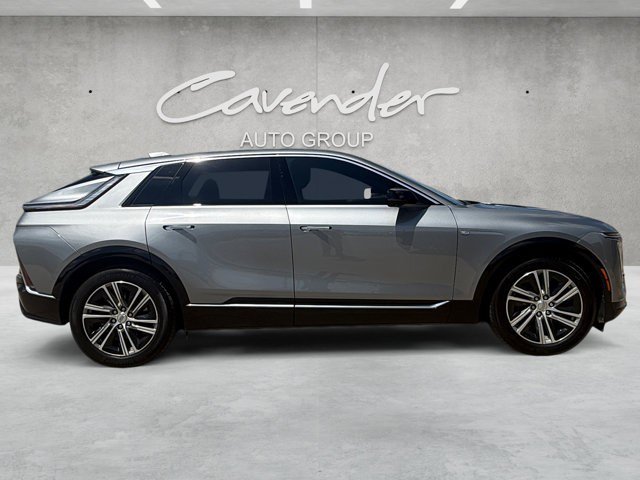 Certified 2024 Cadillac Lyriq Luxury RWD image 18
