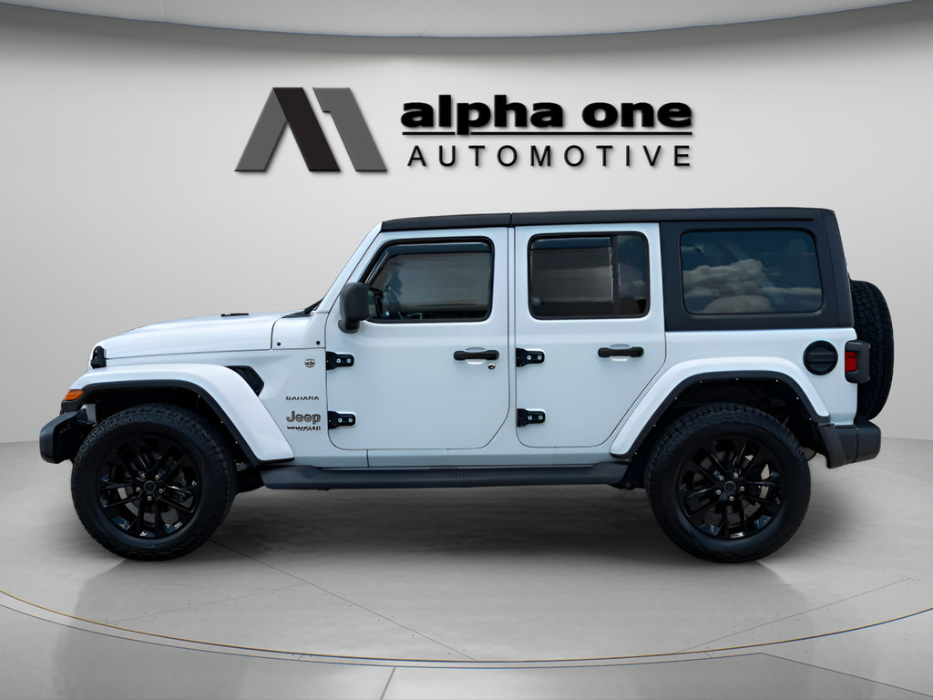 Used 2022 Jeep Wrangler Unlimited Sahara w/ Cold Weather Group AWD/4WD image 11