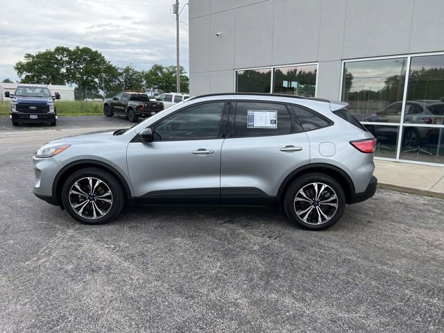 Used 2021 Ford Escape SEL w/ SEL Stealth AWD Package image 8