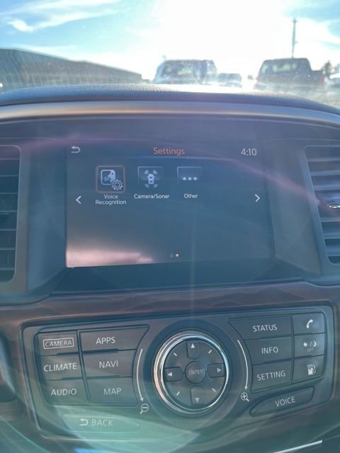 Used 2018 Nissan Pathfinder Platinum AWD/4WD image 47