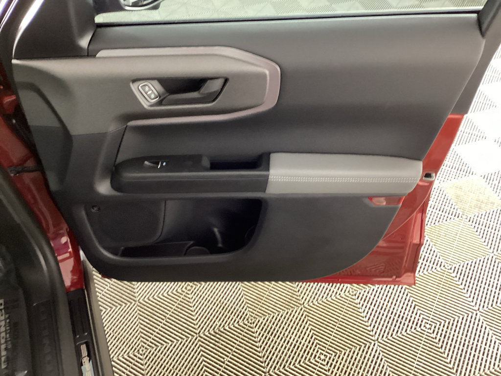 Used 2025 Ford Bronco Sport Badlands w/ Badlands Tech Package AWD/4WD image 10