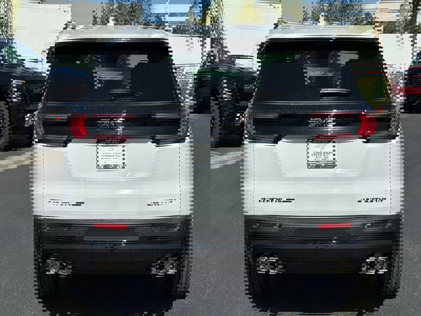 Used 2026 GMC Acadia Elevation w/ Black Edition image 14