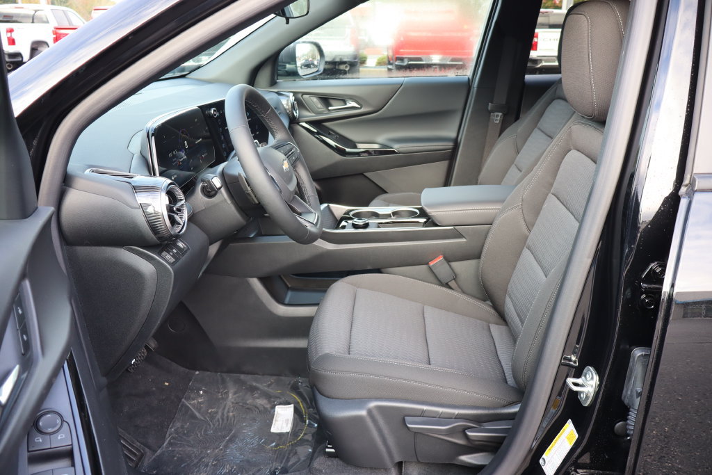 New 2027 Chevrolet Equinox LT FWD image 5