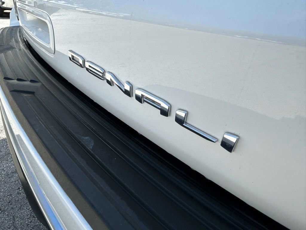 Used 2022 GMC Yukon Denali image 49