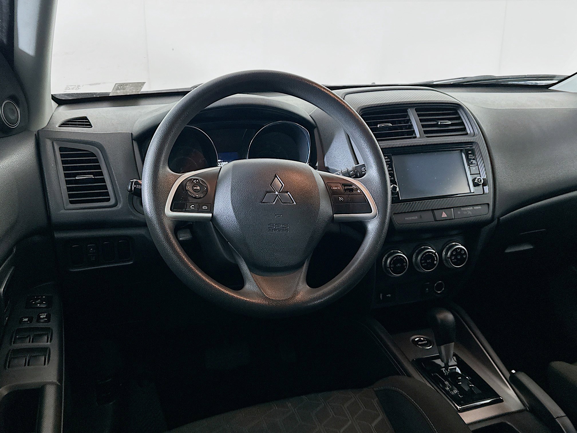 Used 2023 Mitsubishi Outlander Sport ES image 17