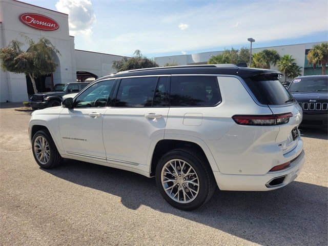 Used 2023 Jeep Grand Cherokee L Summit w/ Advanced Protech Group IV image 10