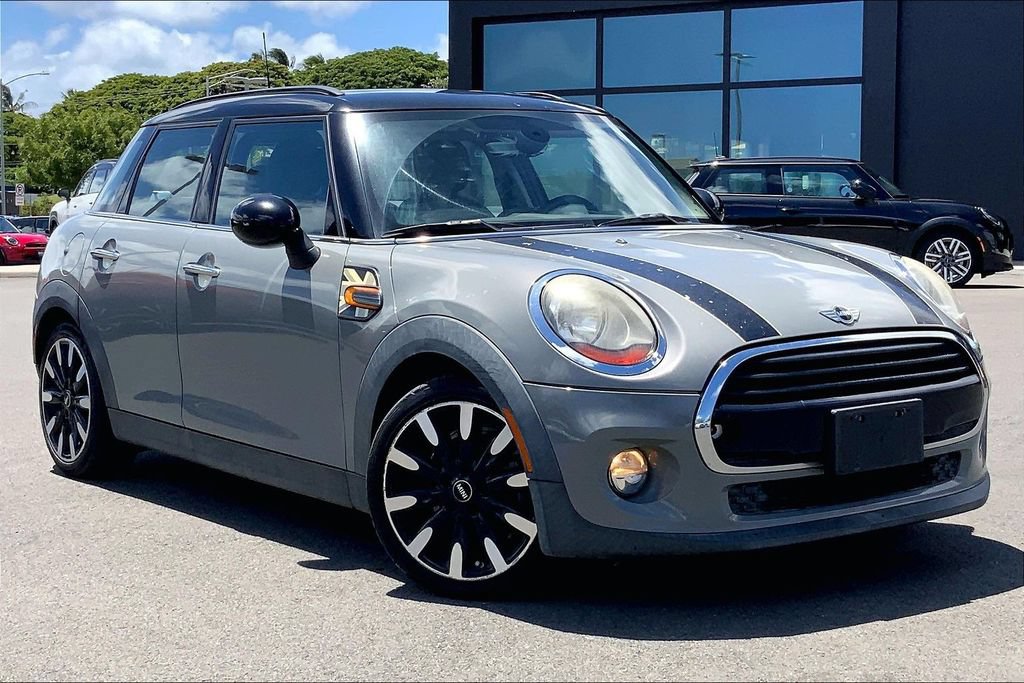 Used 2016 MINI Cooper 4-Door Hardtop FWD image 19
