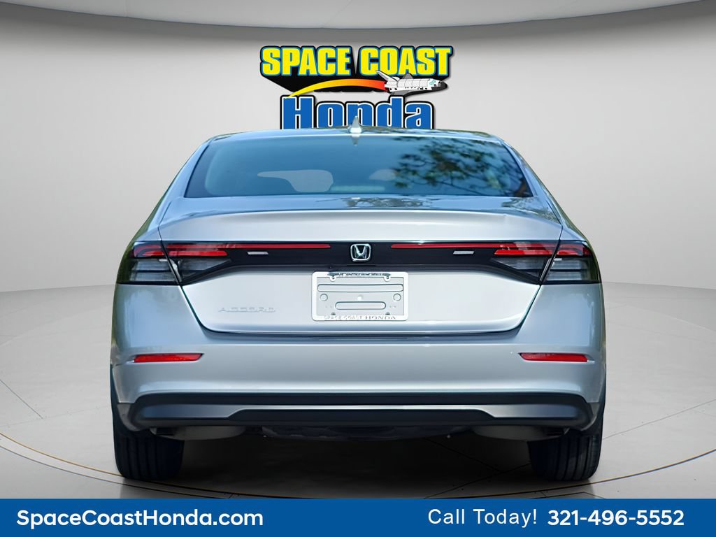 Certified 2023 Honda Accord EX image 9