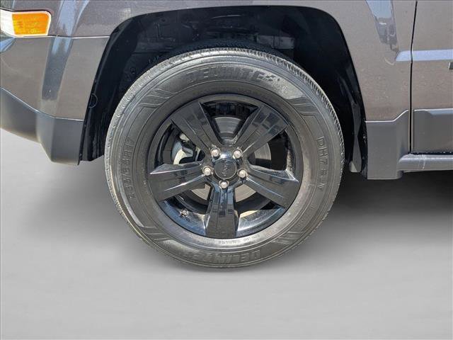Used 2015 Jeep Patriot Sport w/ Power Value Group AWD/4WD image 19