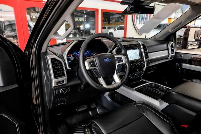 Used 2019 Ford F250 Lariat w/ Lariat Ultimate Package AWD/4WD image 5
