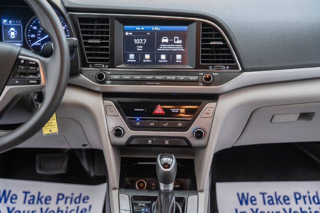 Used 2018 Hyundai Elantra SEL FWD image 18