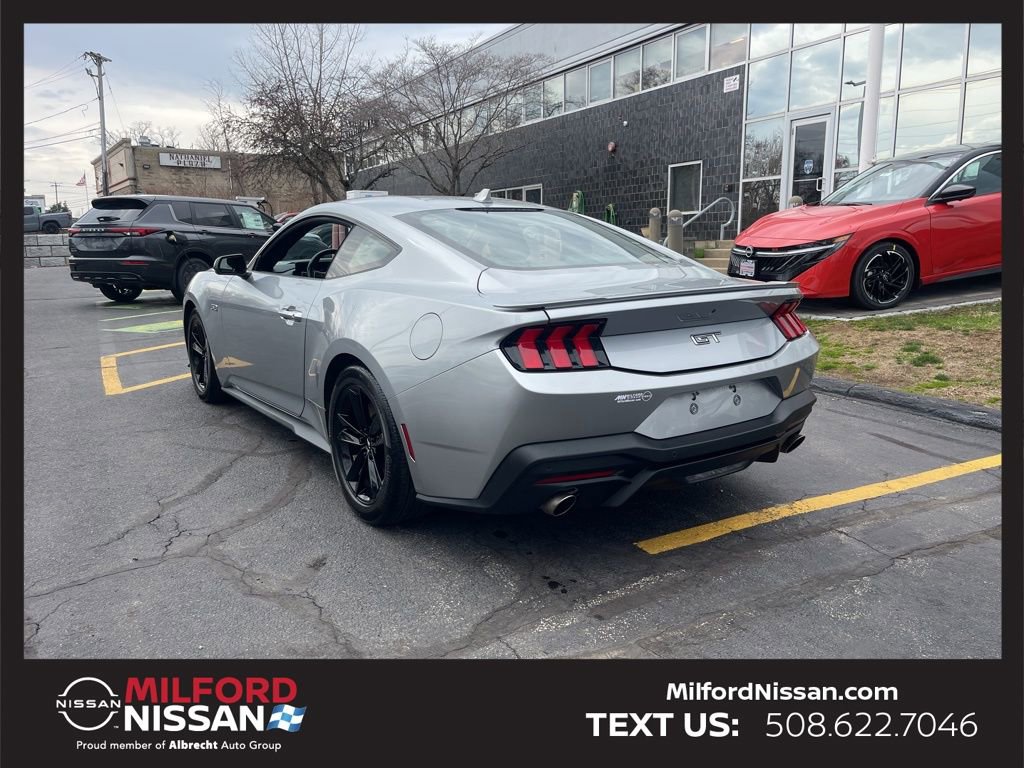 Used 2024 Ford Mustang GT image 3