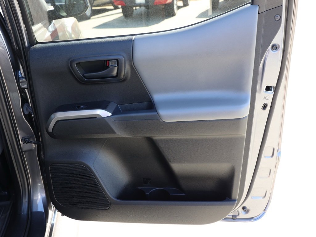 Used 2021 Toyota Tacoma SR5 image 18