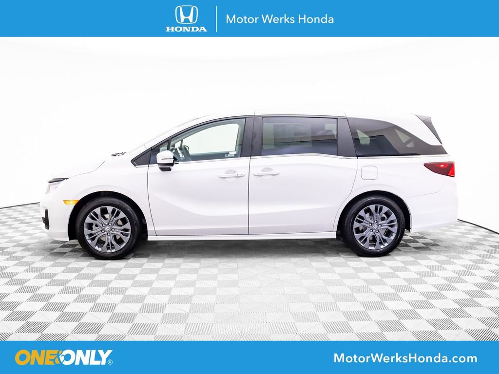 New 2026 Honda Odyssey Touring image 2