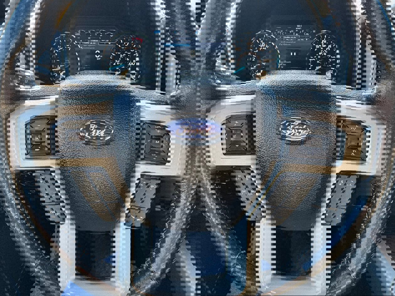 Used 2018 Ford F150 Lariat w/ Equipment Group 501A Mid image 13