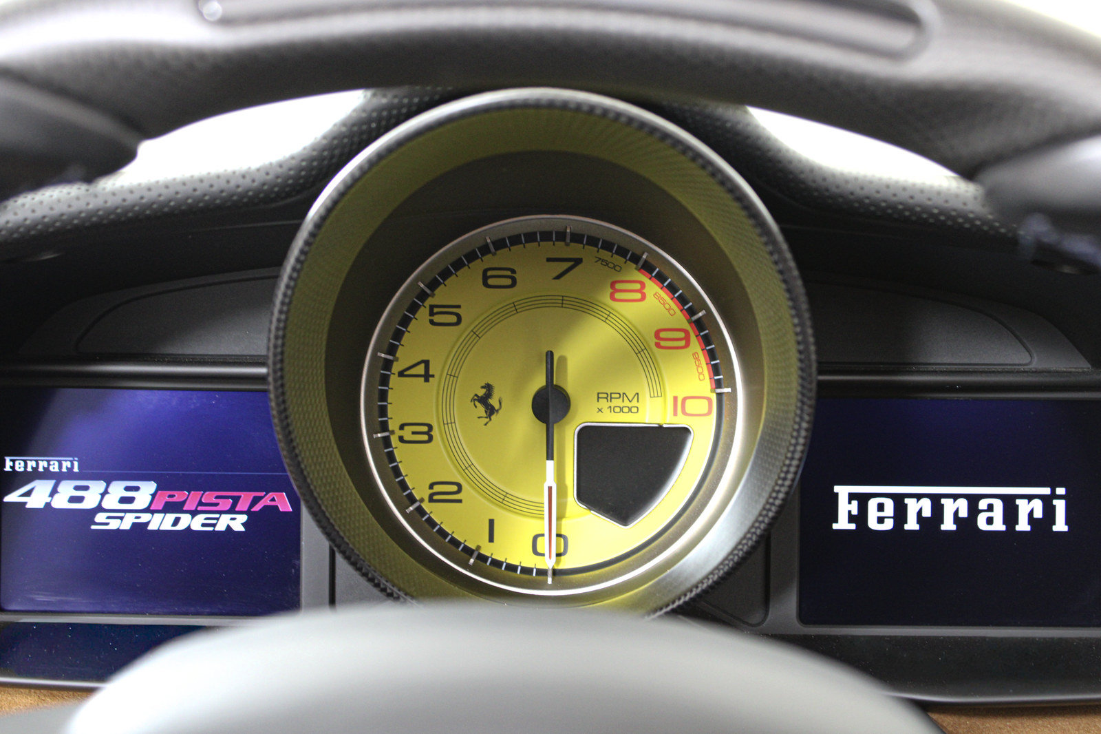 Certified 2020 Ferrari 488 Pista Spider RWD image 34