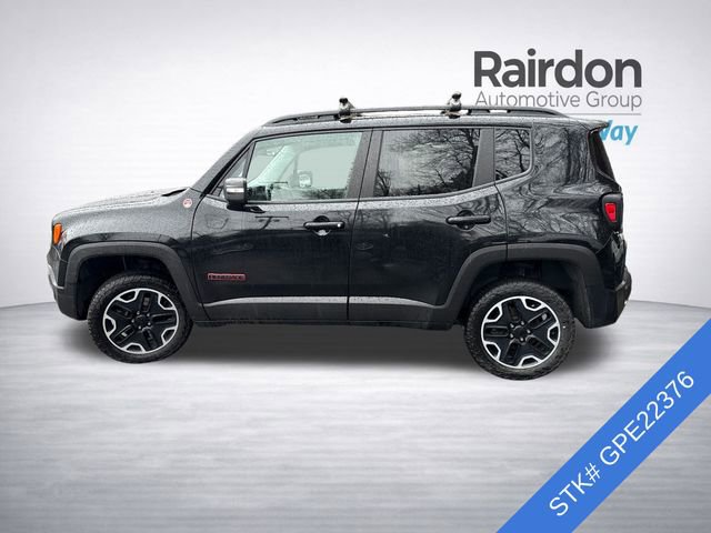 Used 2016 Jeep Renegade Trailhawk w/ Premium Trailhawk Package AWD/4WD image 4