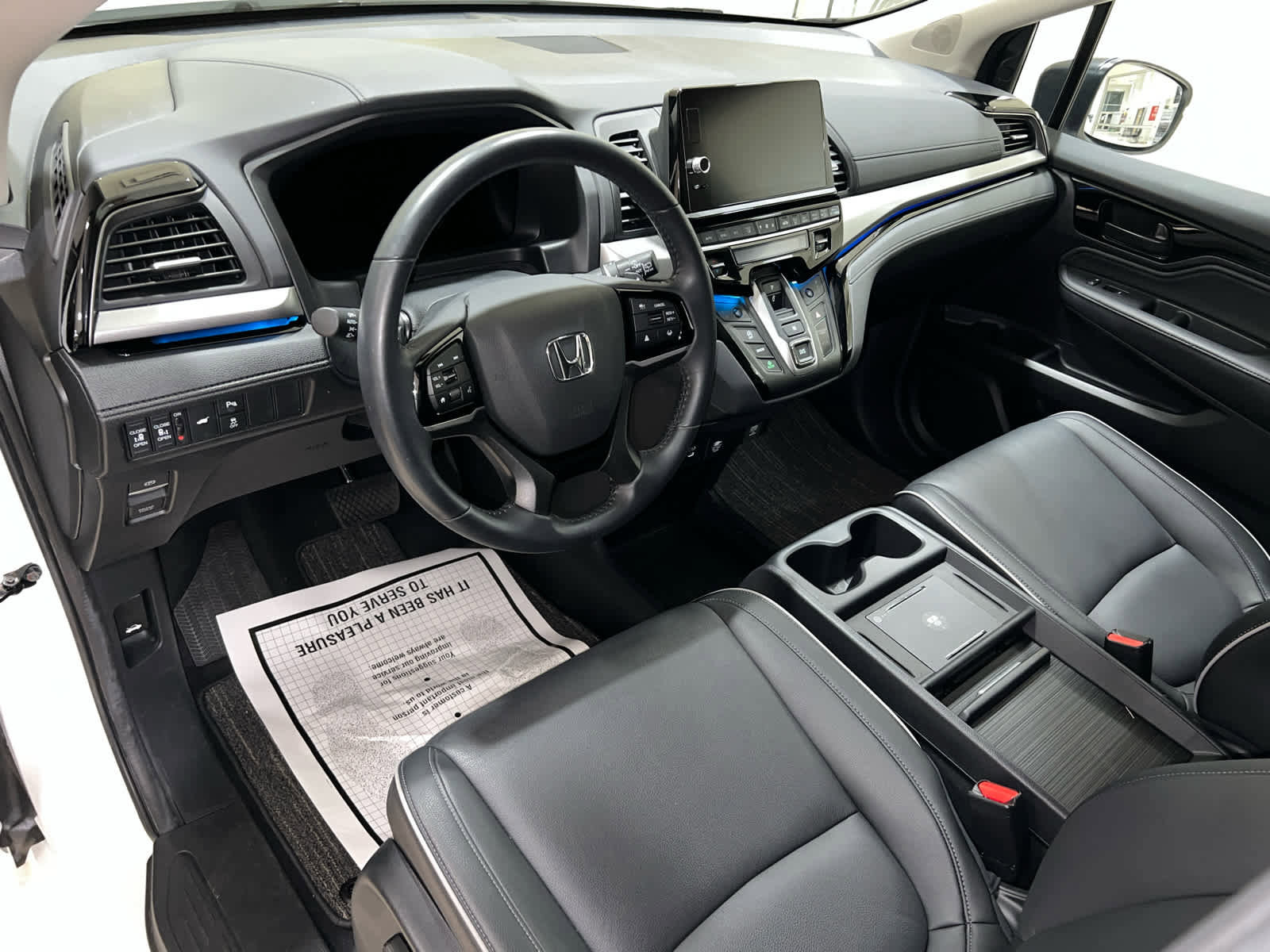 Certified 2025 Honda Odyssey Touring image 19
