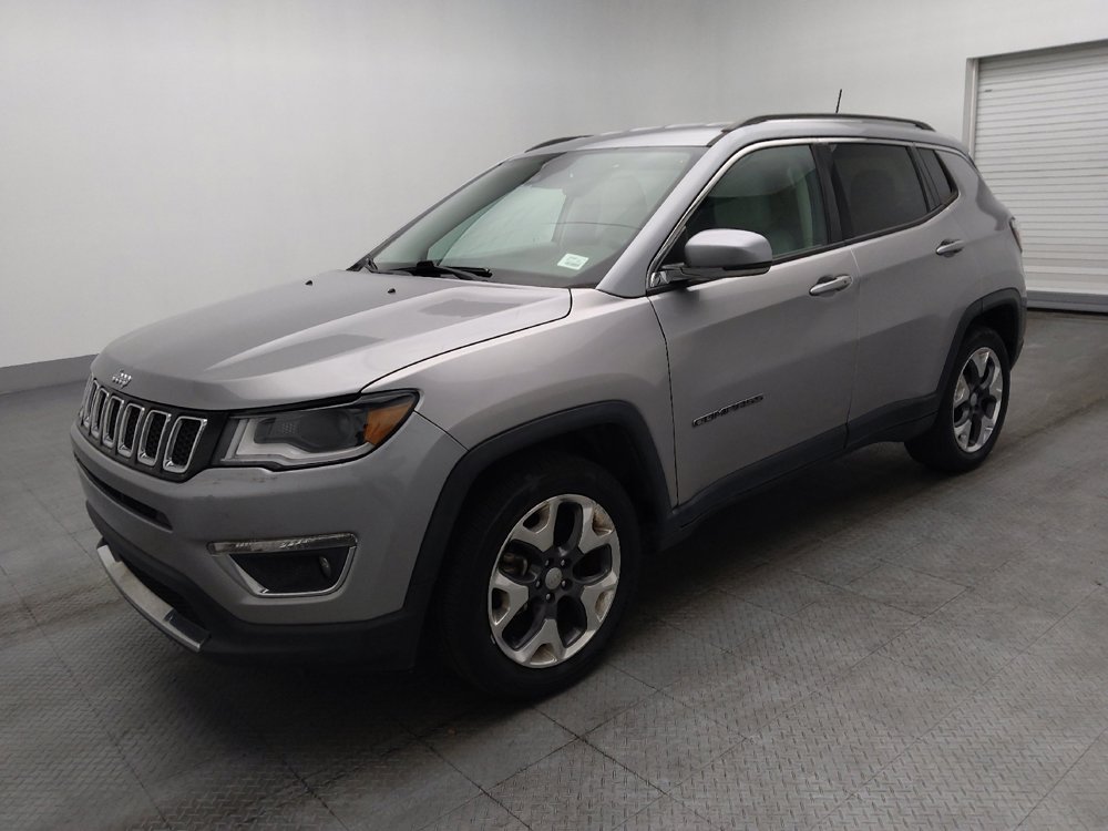 Used 2018 Jeep Compass Limited w/ Navigation Group image 2