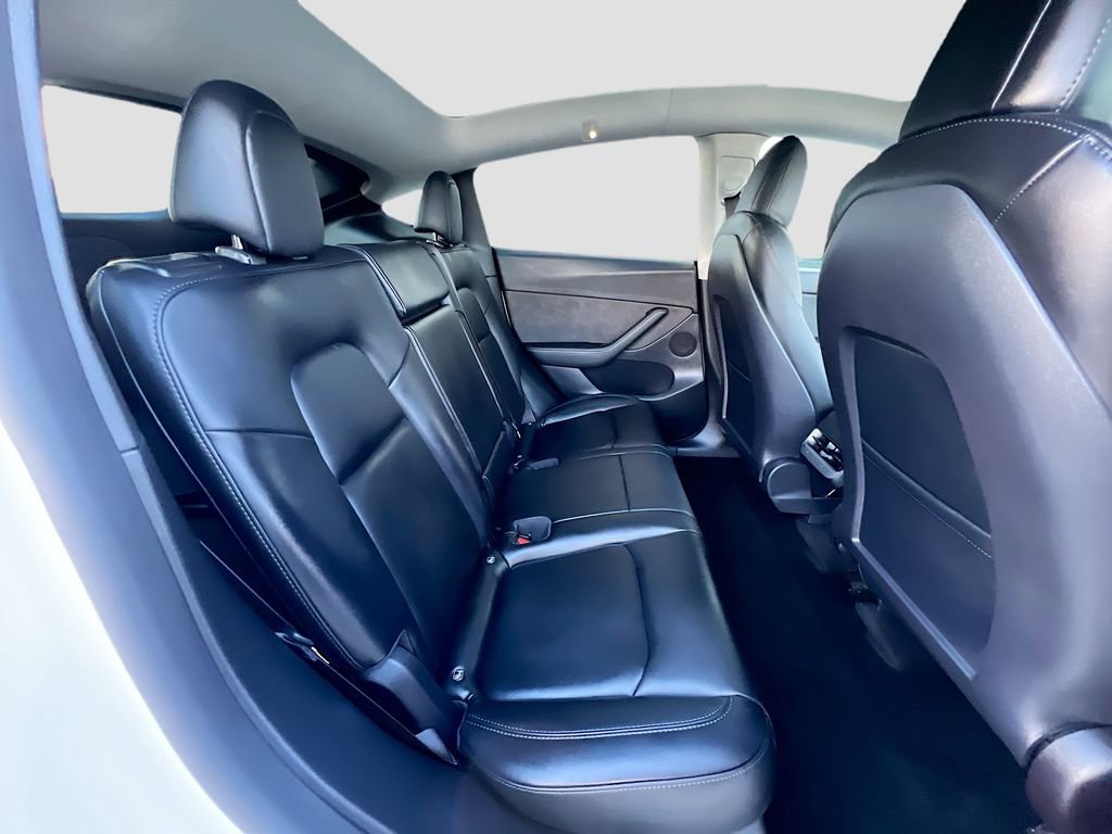 Used 2022 Tesla Model Y Performance image 26