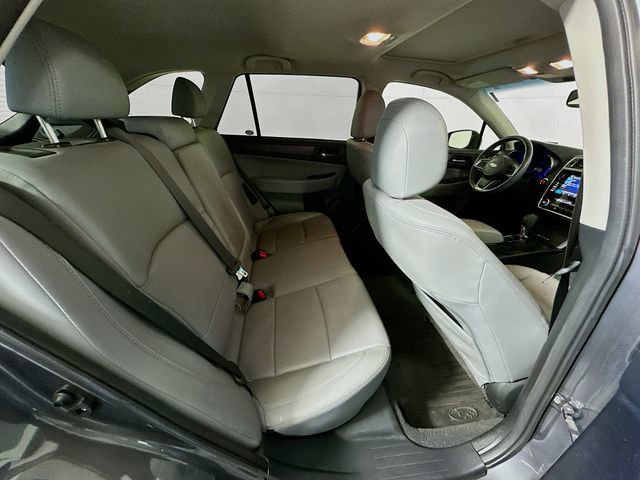 Used 2018 Subaru Outback 2.5i Limited image 28