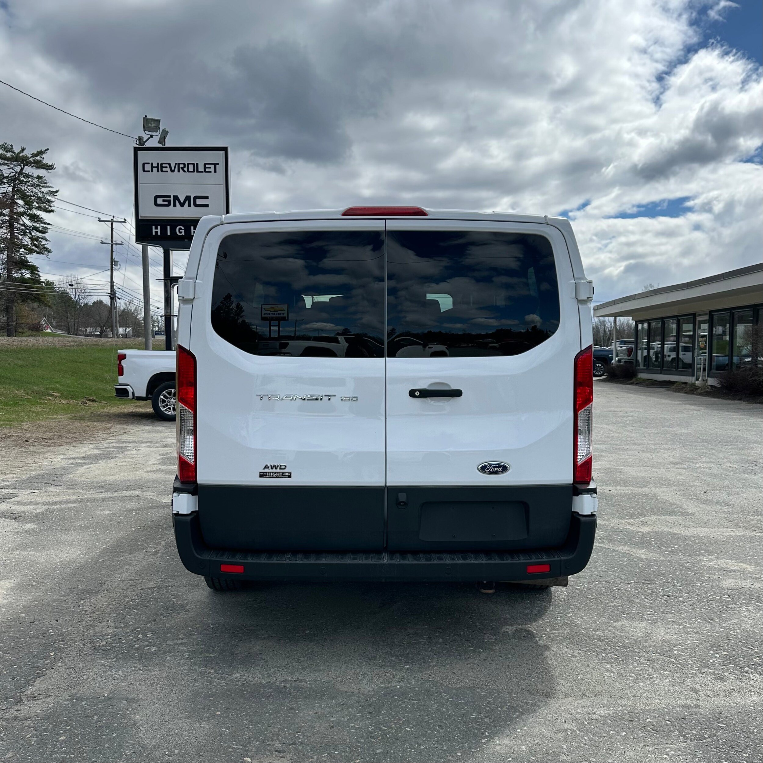 Used 2021 Ford Transit 150 XL AWD/4WD image 4