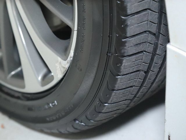 Used 2017 Buick LaCrosse Premium FWD image 34