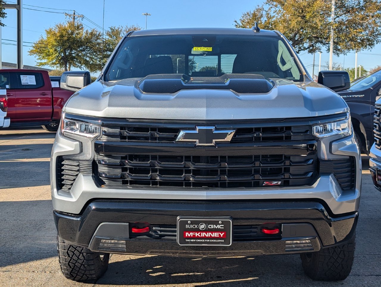 Used 2026 Chevrolet Silverado 1500 LT Trail Boss w/ Convenience Package II AWD/4WD image 6