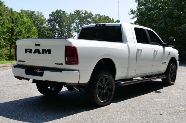 Used 2026 RAM 2500 Laramie AWD/4WD image 9